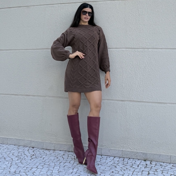 Vestido Curto Tricot Mousse com Trama Trancada e Manga Longa - Marrom Café