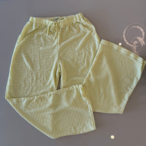 Kit Biquíni Calças + Top Cortininha E Calcinha Empina Bumbum - Amarelo Manteiga