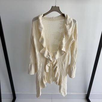 Casaco Feminino Tricot com Babados e Punho Flare