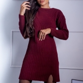 Novo Vestido Curto Com Fenda Sutil Tricot Mousse - Vinho