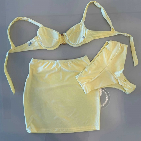 Trio De Biquíni Cintura Alta Saia E Top Com Detalhe Dourado - Amarelo Manteiga