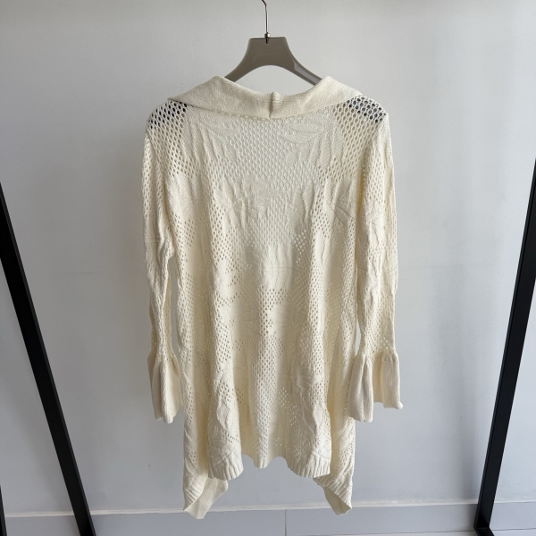 Casaco Feminino Tricot com Babados e Punho Flare - Off