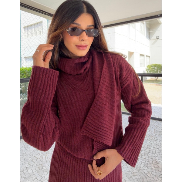 Conjunto Tricot Blusa com Cachecol Fixo Saia Midi com Fenda - vinho