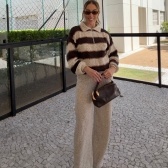 Conjunto Tricot Feminino Blusa Polo Listrada Zíper e Calça - Areia