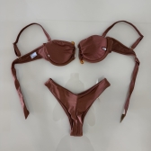 Kit Biquini Aplique Em Pedraria + Saia Com Amarração Frontal - Marrom