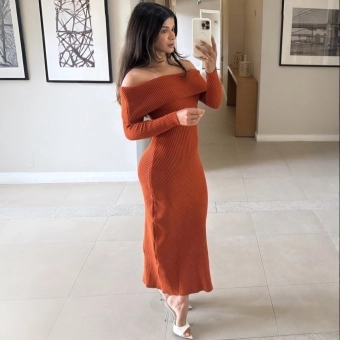Vestido Modal Canelado Ombro a Ombro Midi com Manga Longa