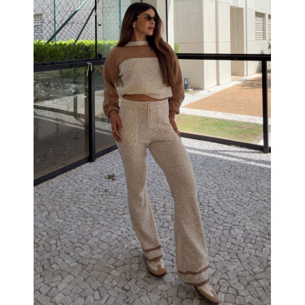 Conjunto Bicolor Tricot Inverno Blusa E Calça Pantalona - Bege/Caramelo