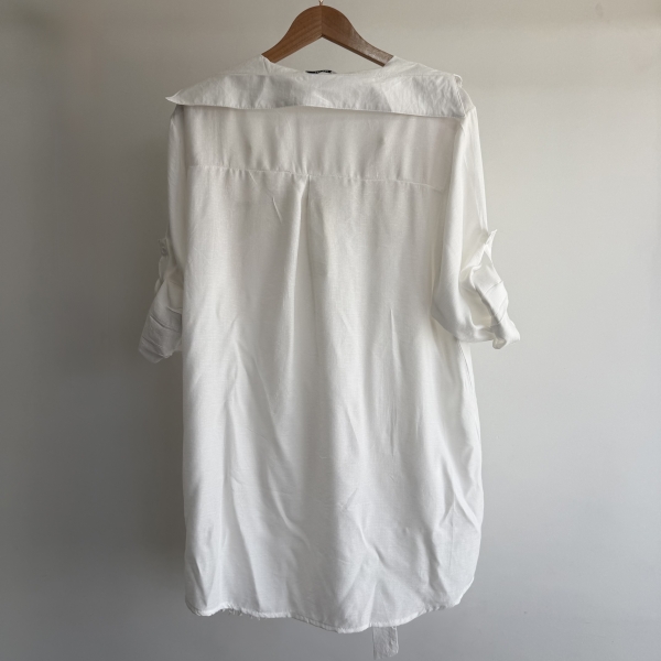 Conj Saída De Praia Chemise Manga Longa E Saia Franja Resort - Champanhe