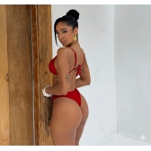 Biquíni Top Fixo Calcinha Asa Delta Fio Textura De Conchas - Vermelho