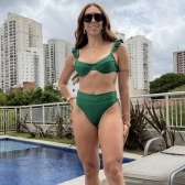 Biquíni Hot Pants De Babado Meia Taça Calcinha Fio Duplo - Verde