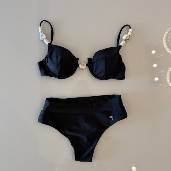 Biquíni Meia Taça Cintura Alta Com Pedraria Nas Alças - Preto