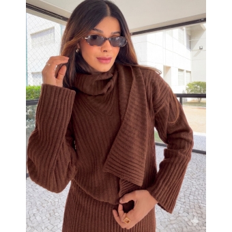 Conjunto Tricot Blusa com Cachecol Fixo Saia Midi com Fenda