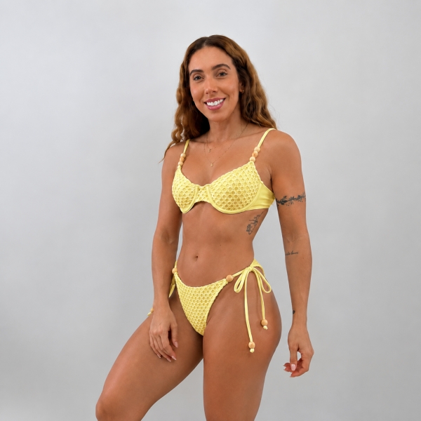 Kit Biquíni Meia Taça De Renda E Calcinha De Amarrar E Saia - Amarelo