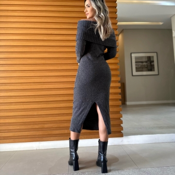 Vestido De Tricot Ombro a Ombro Mídi