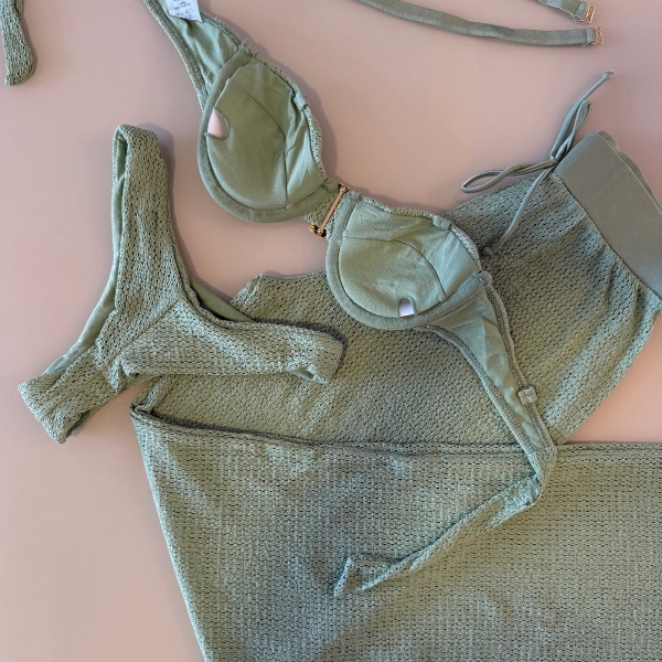 Kit Biquini Com Calça Meia Taça Concha No Top Asa Delta - Verde