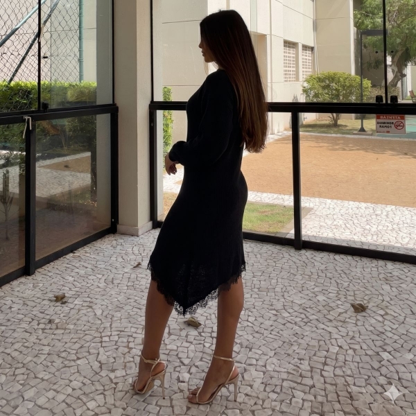 Vestido Tricot Mousse Feminino com Renda – Manga Longa - Preto