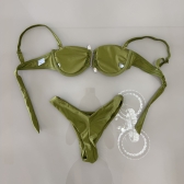 Kit Biquini Aplique Em Pedraria + Saia Com Amarração Frontal - Verde Oliva