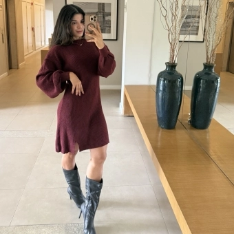 Vestido De Tricot Mousse Curto Com Fenda