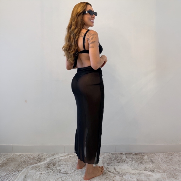 Kit Biquini Com Detalhe e Saia Pareô Transparente Cruzada - Preto