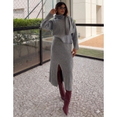 Conjunto Tricot Blusa com Cachecol Fixo Saia Midi com Fenda - Cinza
