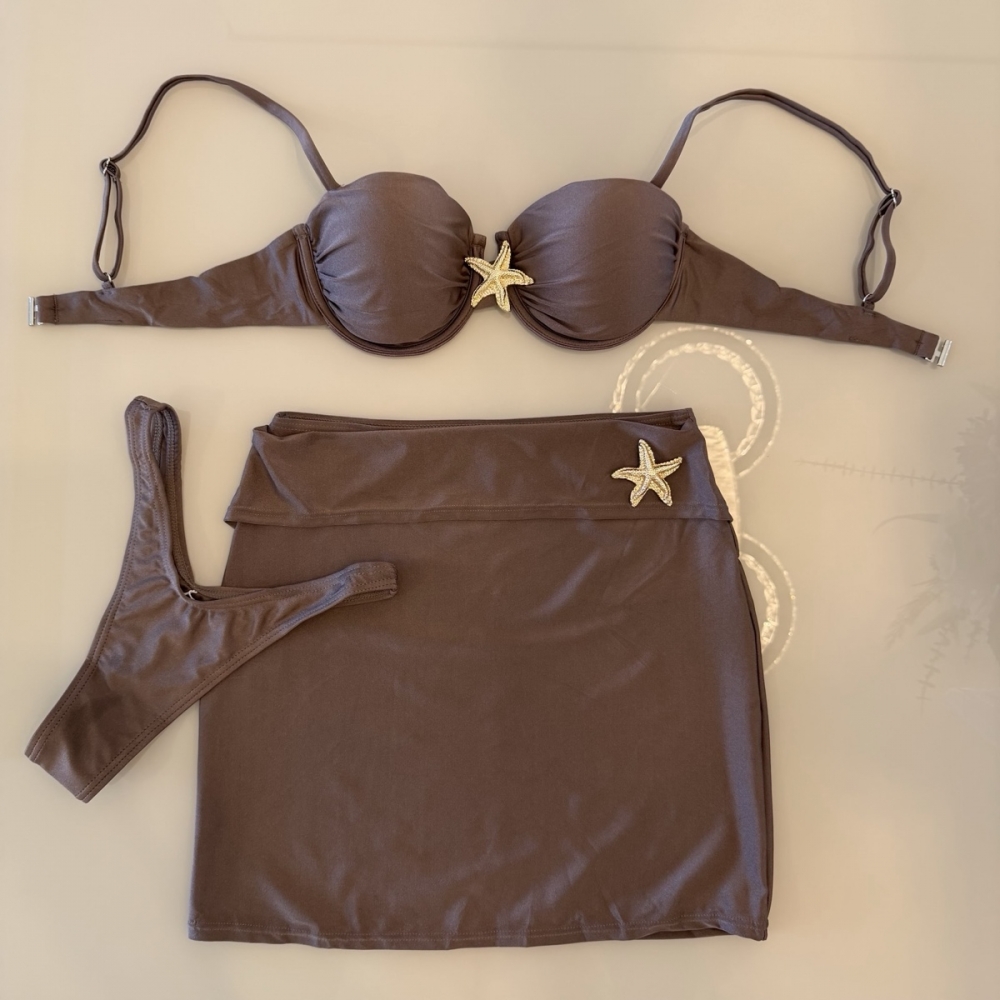 Kit 3 Pçs Biquíni Estrela Dourada E Calcinha Asa Delta+saia - Café