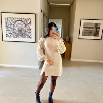 Vestido De Tricot Mousse Curto Com Fenda