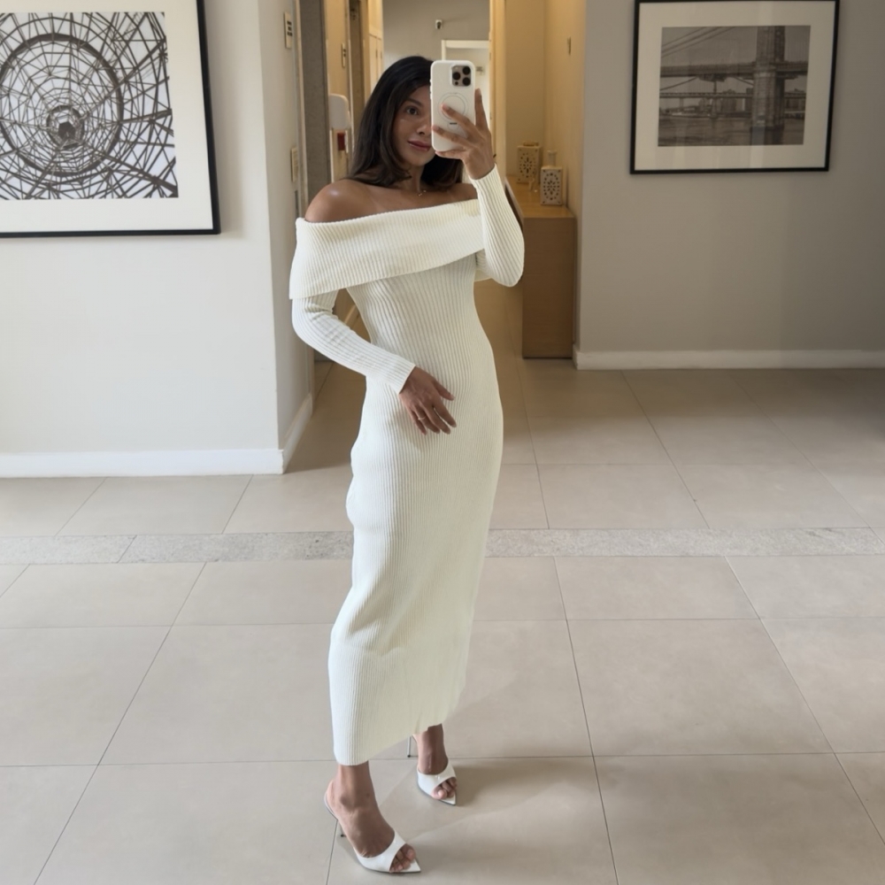 Vestido Modal Canelado Ombro a Ombro Midi com Manga Longa - Off