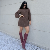 Vestido Curto Tricot Mousse com Trama Trancada e Manga Longa - Marrom Café