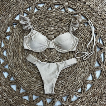 Biquíni De Babado Meia Taça Com Aro Semi Fio