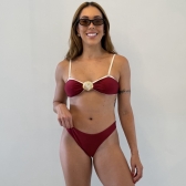 Kit 3 Itens Biquíni Bicolor Com Detalhe Concha Dourada Luxo - Vinho e Branco