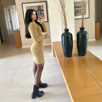 Vestido De Tricot Mousse Curto Canelado