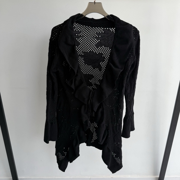 Casaco Feminino Tricot com Babados e Punho Flare - Preto
